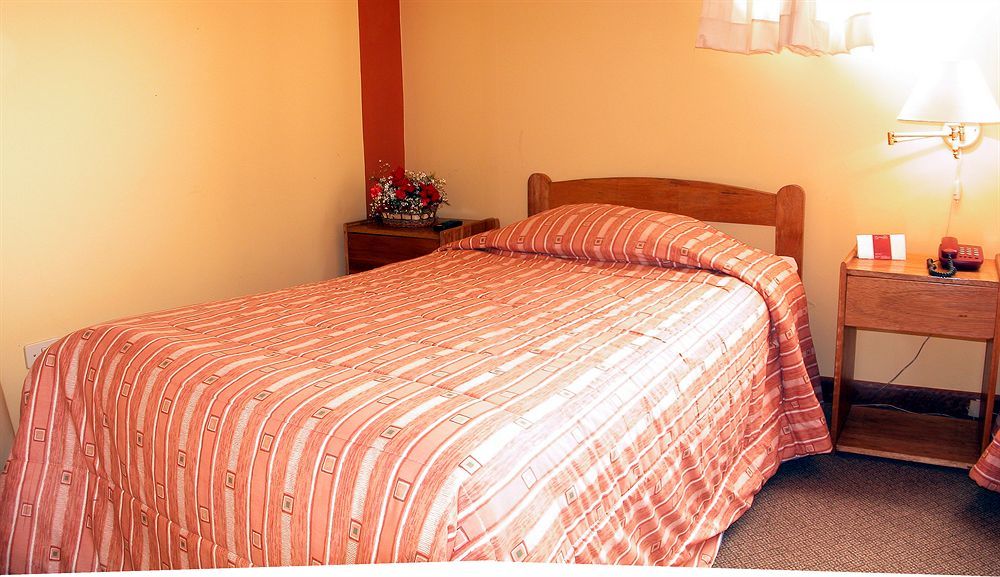 Hotel Antares Mystic 2*